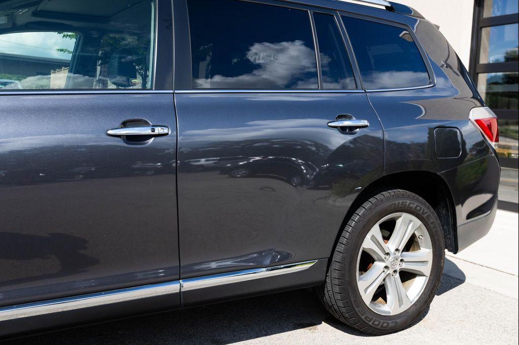 used 2013 Toyota Highlander car, priced at $10,800