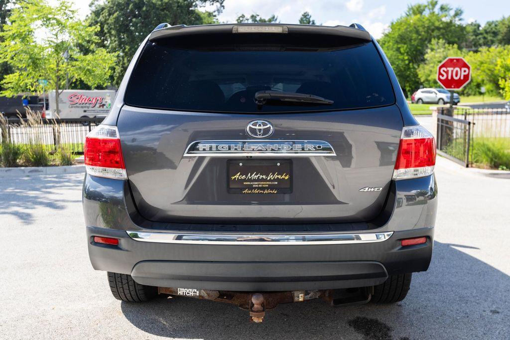 used 2013 Toyota Highlander car, priced at $10,800