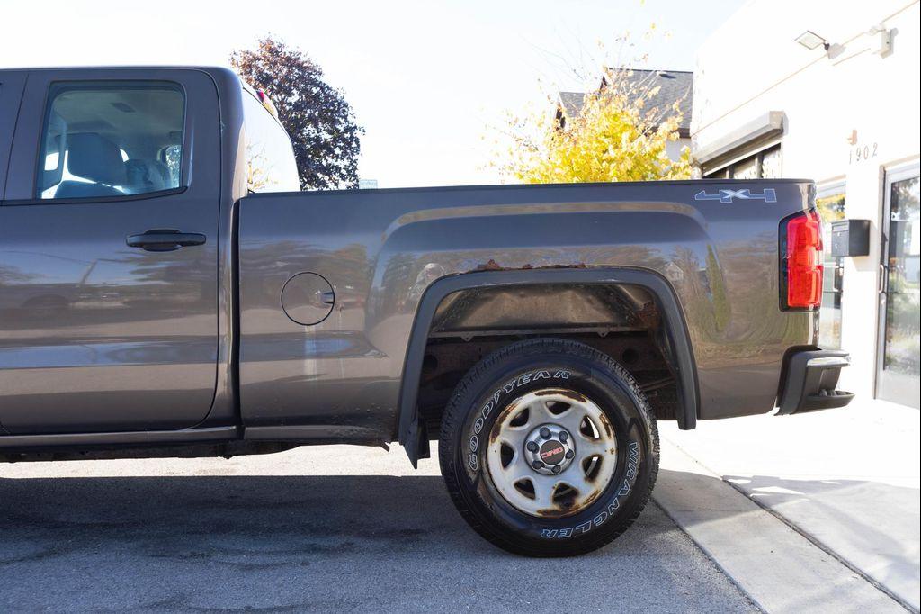 used 2014 GMC Sierra 1500 car, priced at $11,999