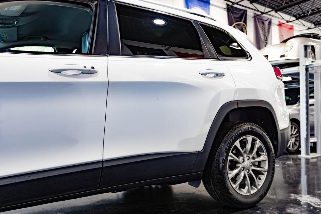 used 2019 Jeep Cherokee car, priced at $10,999