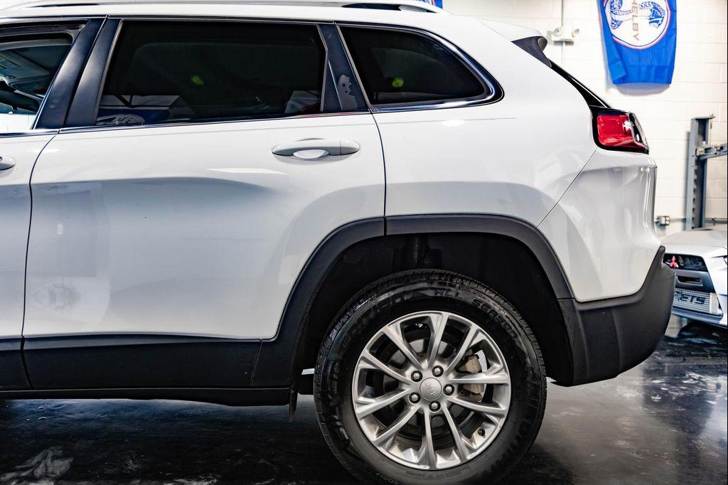 used 2019 Jeep Cherokee car, priced at $10,999