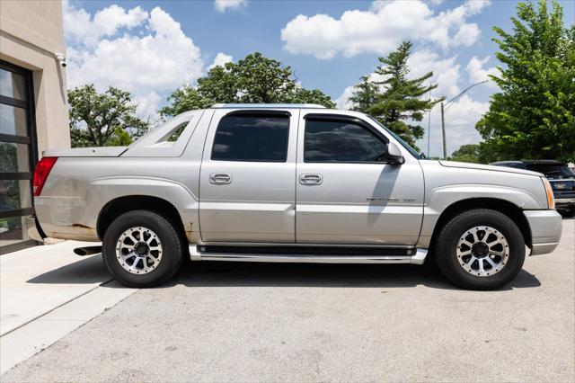 used 2004 Cadillac Escalade EXT car, priced at $4,800