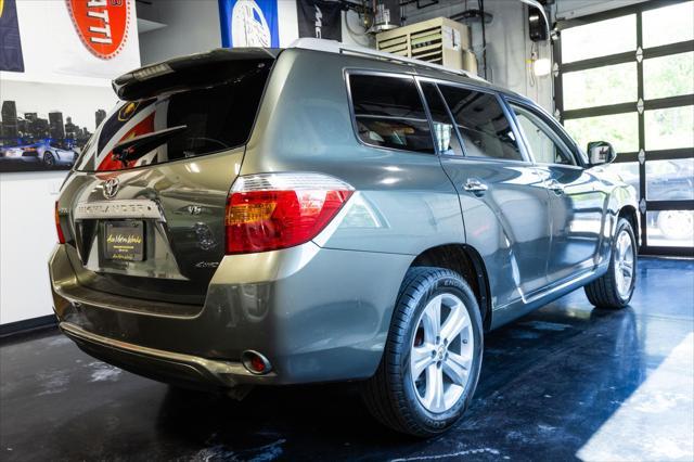 used 2008 Toyota Highlander car, priced at $8,800
