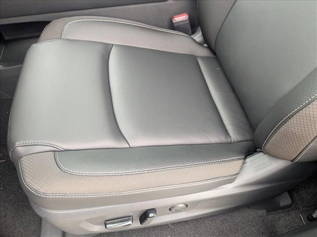 new 2025 Nissan Pathfinder car, priced at $37,527