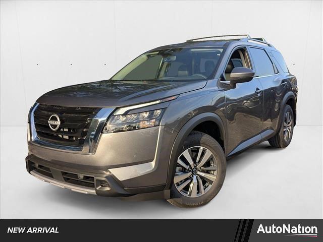 new 2025 Nissan Pathfinder car, priced at $42,121
