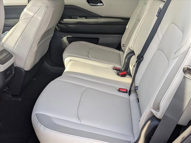 new 2025 Nissan Pathfinder car, priced at $37,121
