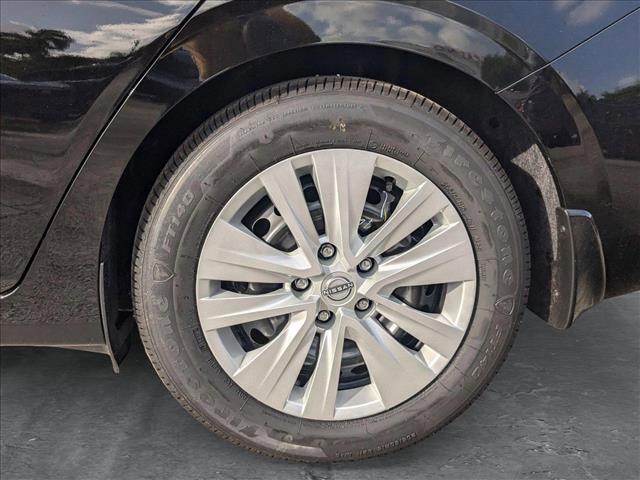 new 2025 Nissan Sentra car, priced at $22,487