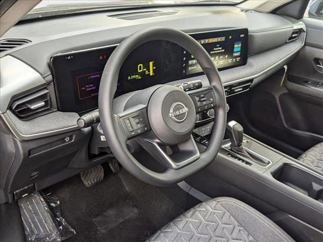 new 2025 Nissan Kicks car, priced at $24,318