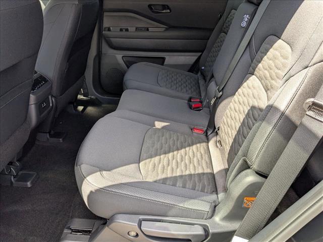 new 2025 Nissan Pathfinder car, priced at $34,678