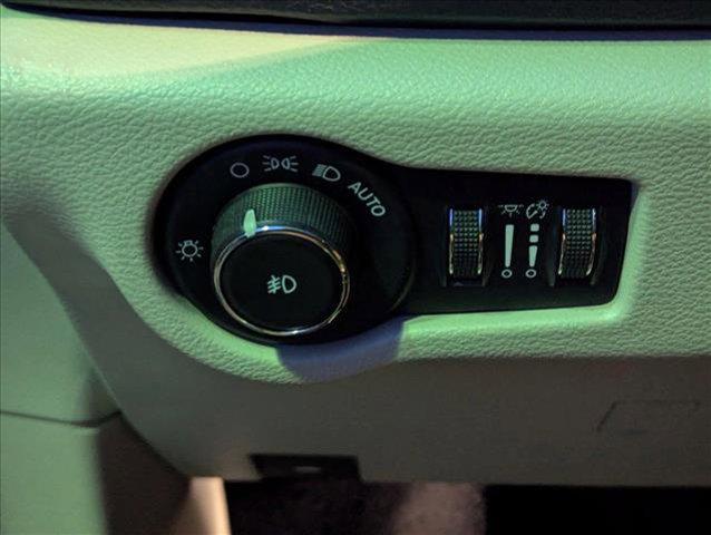 used 2018 Chrysler Pacifica car, priced at $15,845