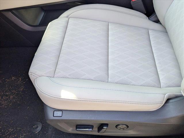 new 2025 Nissan Murano car, priced at $50,061