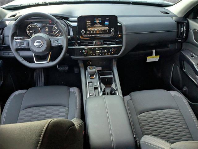 new 2025 Nissan Pathfinder car, priced at $40,292