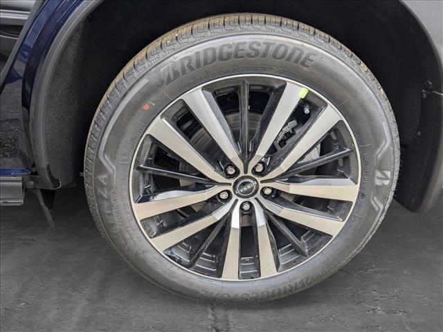 new 2025 Nissan Pathfinder car, priced at $49,489