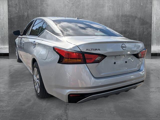 new 2025 Nissan Altima car, priced at $25,995