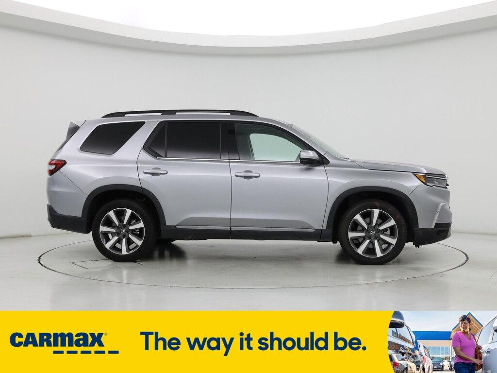 used 2024 Honda Pilot car, priced at $41,998
