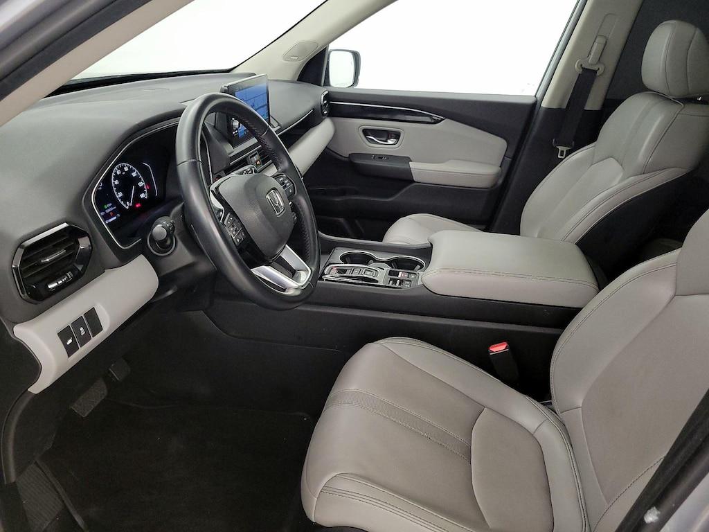 used 2024 Honda Pilot car, priced at $41,998