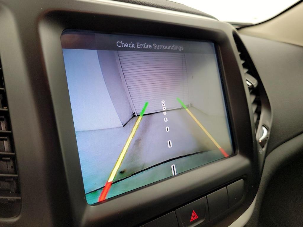 used 2015 Jeep Cherokee car, priced at $12,998