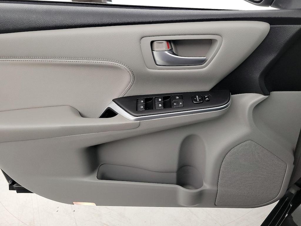 used 2015 Toyota Camry Hybrid car, priced at $17,998