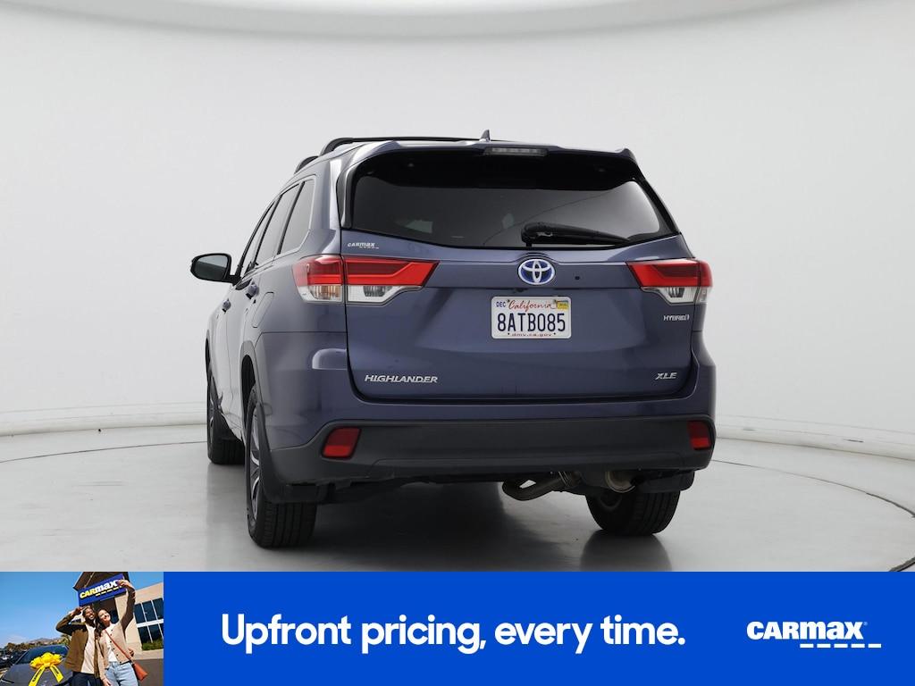 used 2018 Toyota Highlander Hybrid car, priced at $28,998