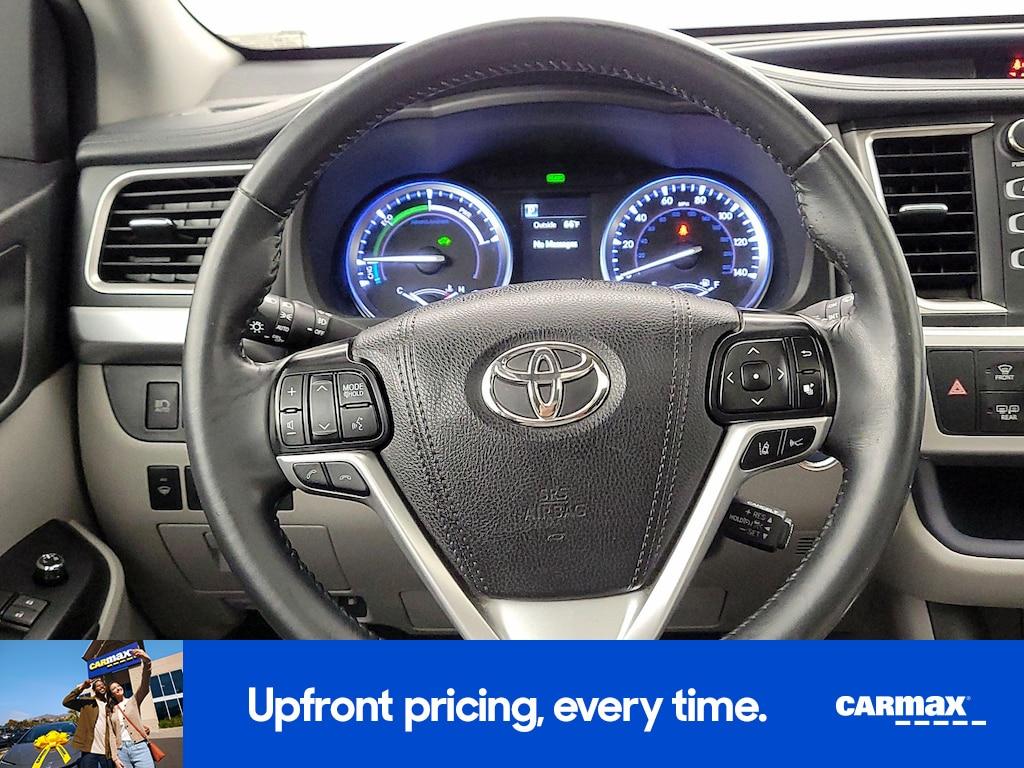 used 2018 Toyota Highlander Hybrid car, priced at $28,998