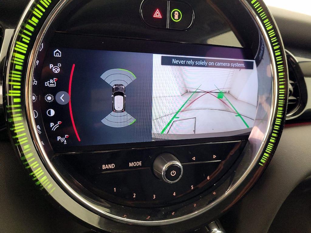 used 2023 MINI SE Hardtop car, priced at $22,998