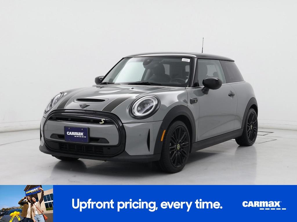 used 2023 MINI SE Hardtop car, priced at $22,998