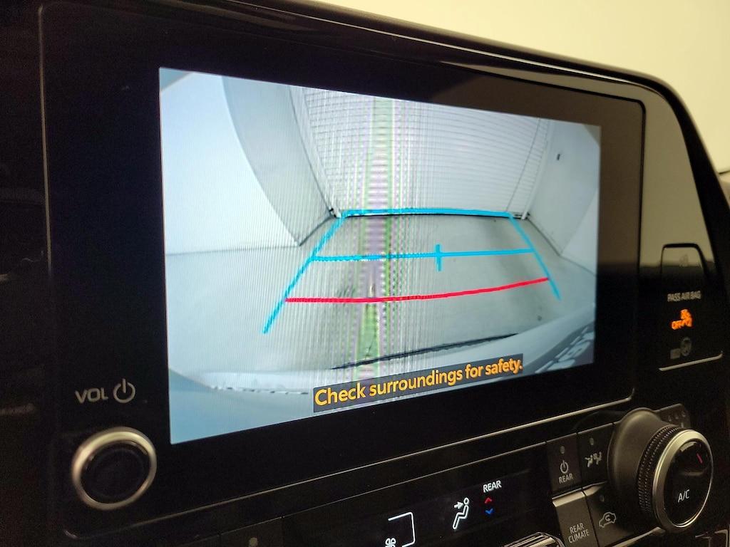 used 2023 Toyota Highlander car, priced at $39,998