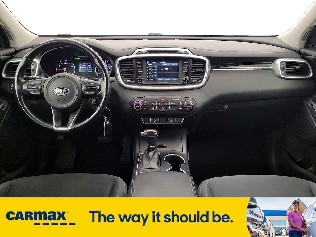 used 2018 Kia Sorento car, priced at $15,998