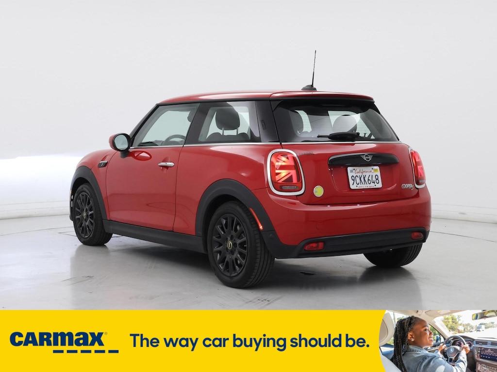used 2023 MINI SE Hardtop car, priced at $25,998