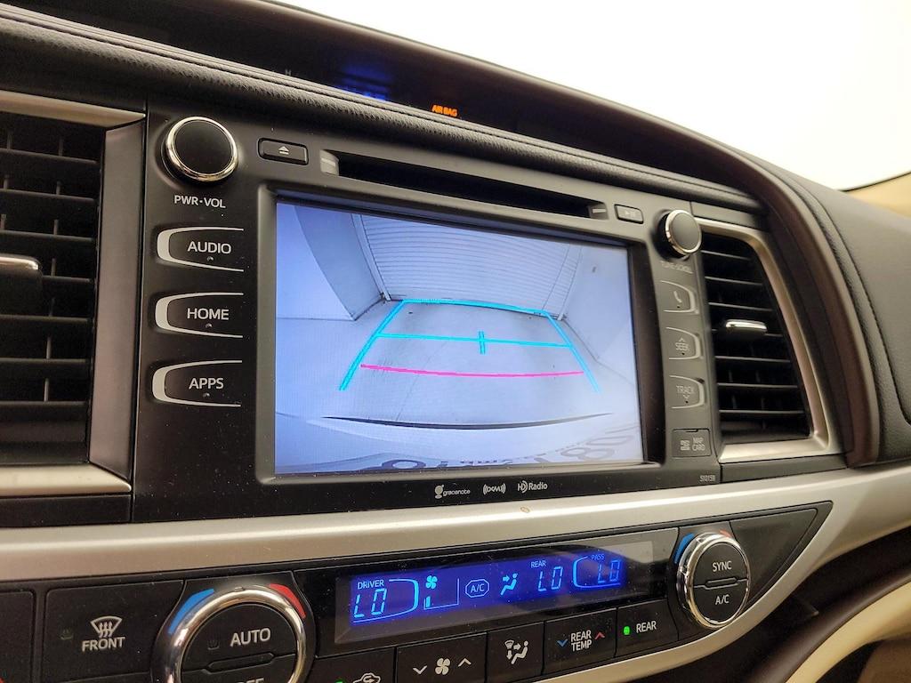 used 2016 Toyota Highlander car, priced at $27,998