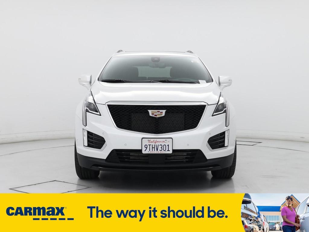 used 2024 Cadillac XT5 car, priced at $44,998