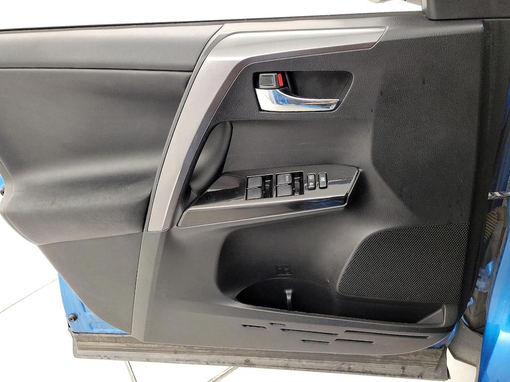 used 2018 Toyota RAV4 car, priced at $18,998