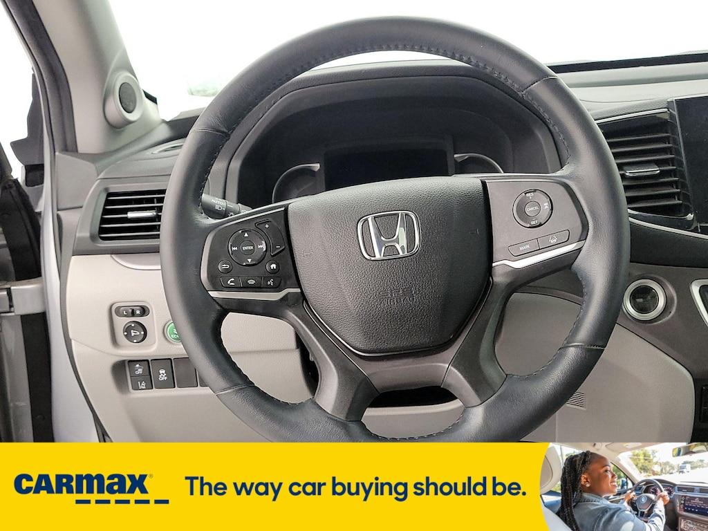 used 2020 Honda Pilot car, priced at $30,998