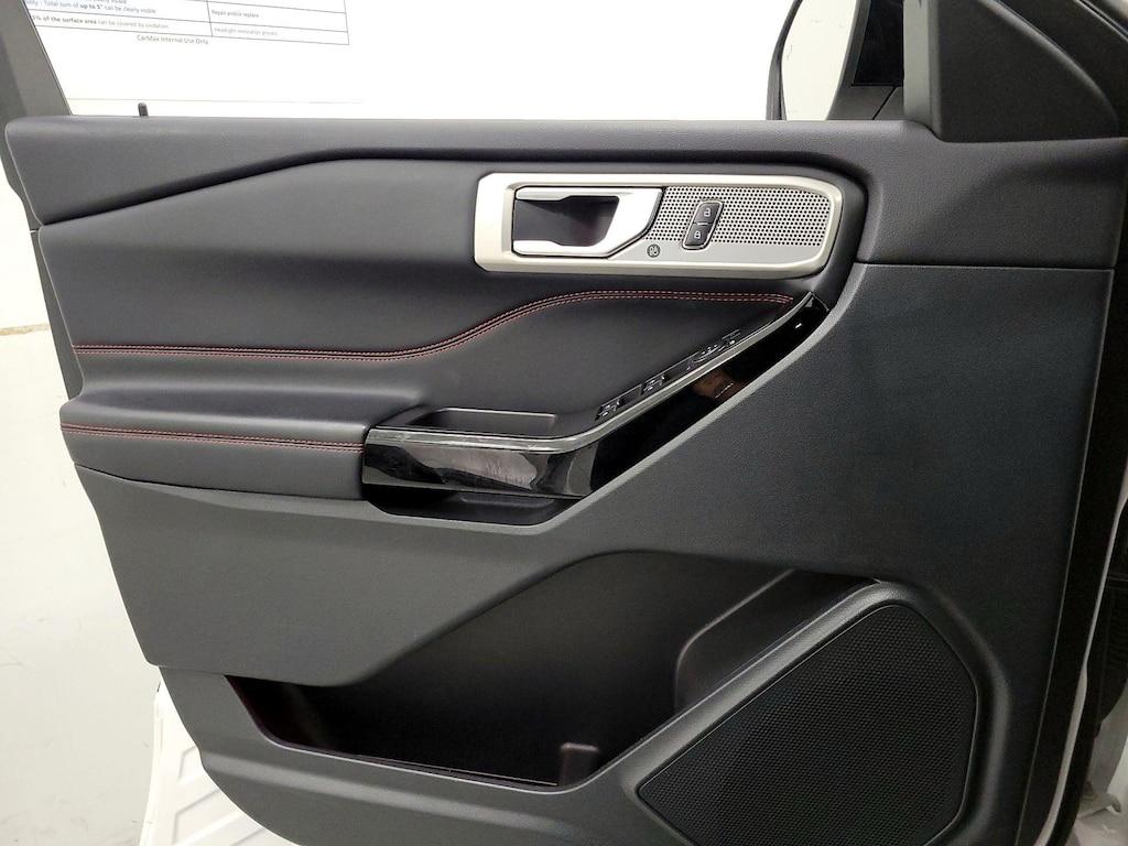 used 2023 Ford Explorer car, priced at $33,998