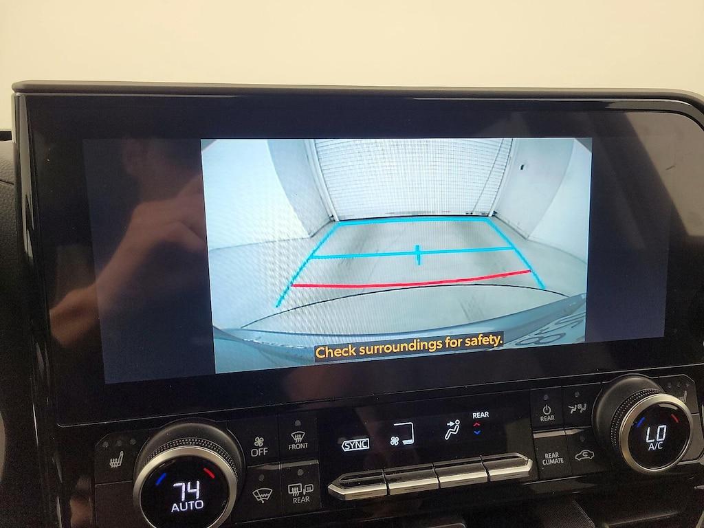 used 2023 Toyota Highlander car, priced at $42,998