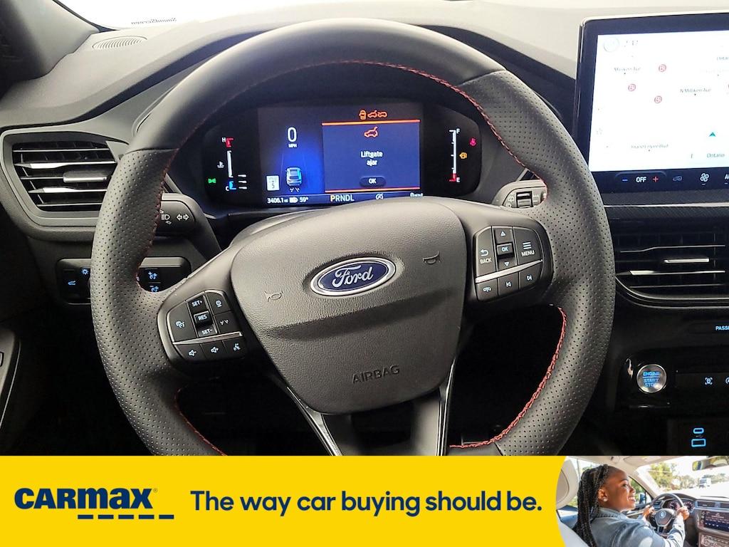 used 2023 Ford Escape car, priced at $25,998