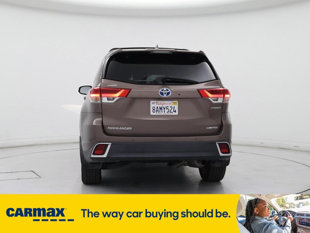 used 2017 Toyota Highlander Hybrid car, priced at $33,998