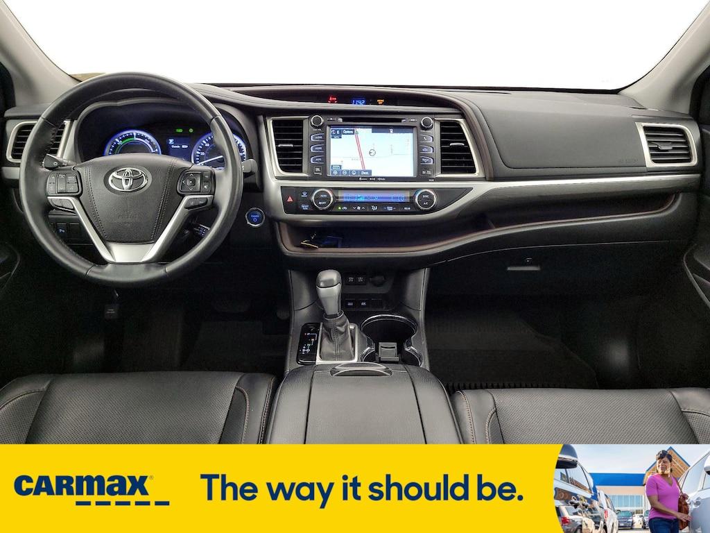 used 2017 Toyota Highlander Hybrid car, priced at $33,998