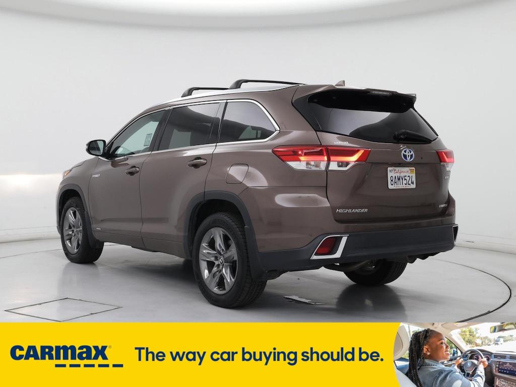 used 2017 Toyota Highlander Hybrid car, priced at $33,998