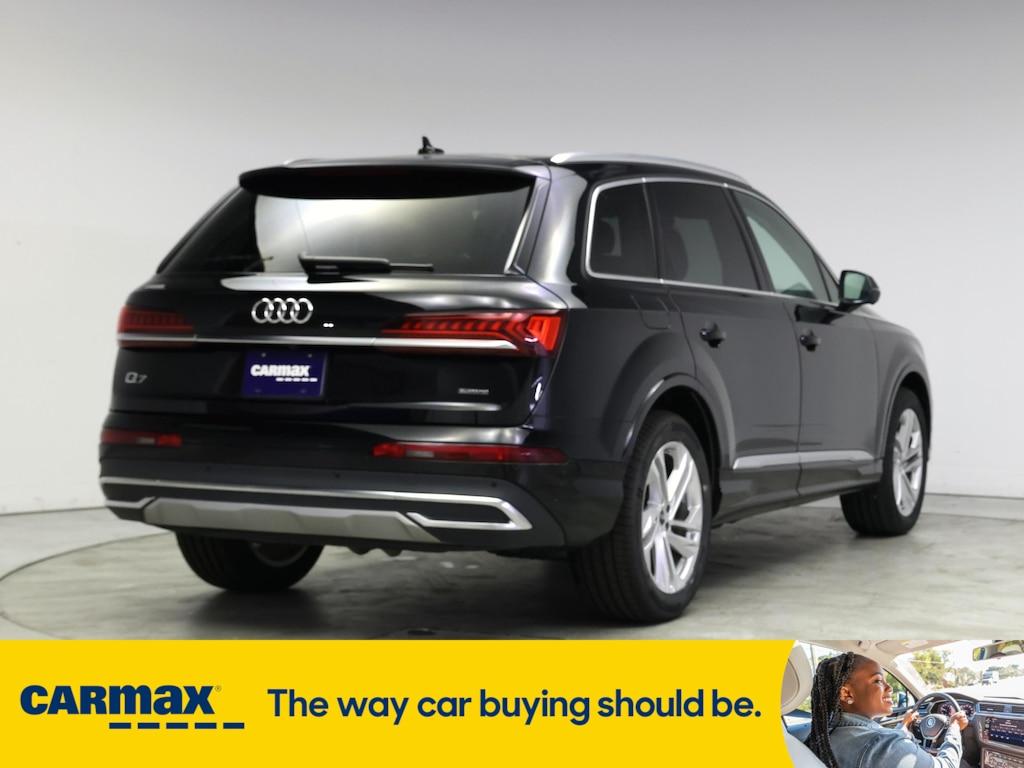 used 2023 Audi Q7 car, priced at $35,998