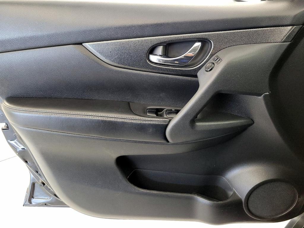 used 2016 Nissan Rogue car, priced at $12,599