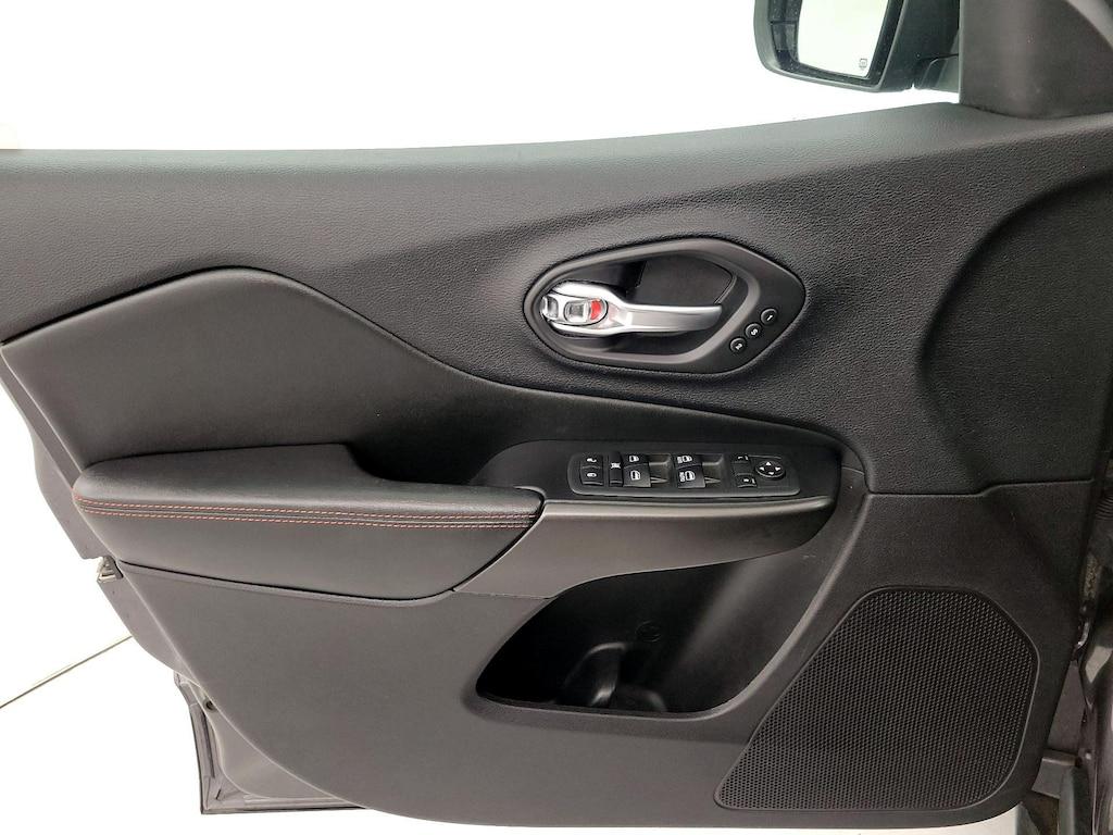used 2020 Jeep Cherokee car, priced at $23,998