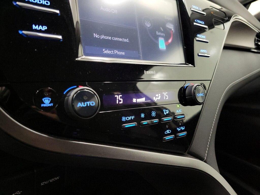 used 2020 Toyota Camry Hybrid car, priced at $26,998