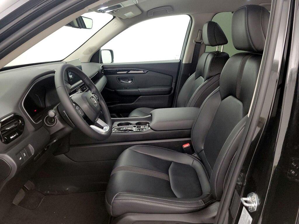used 2025 Honda Pilot car, priced at $40,998