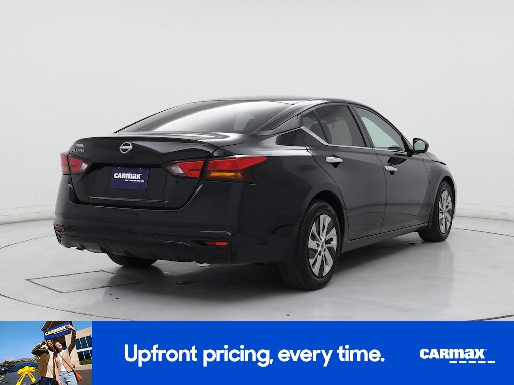 used 2023 Nissan Altima car, priced at $21,998