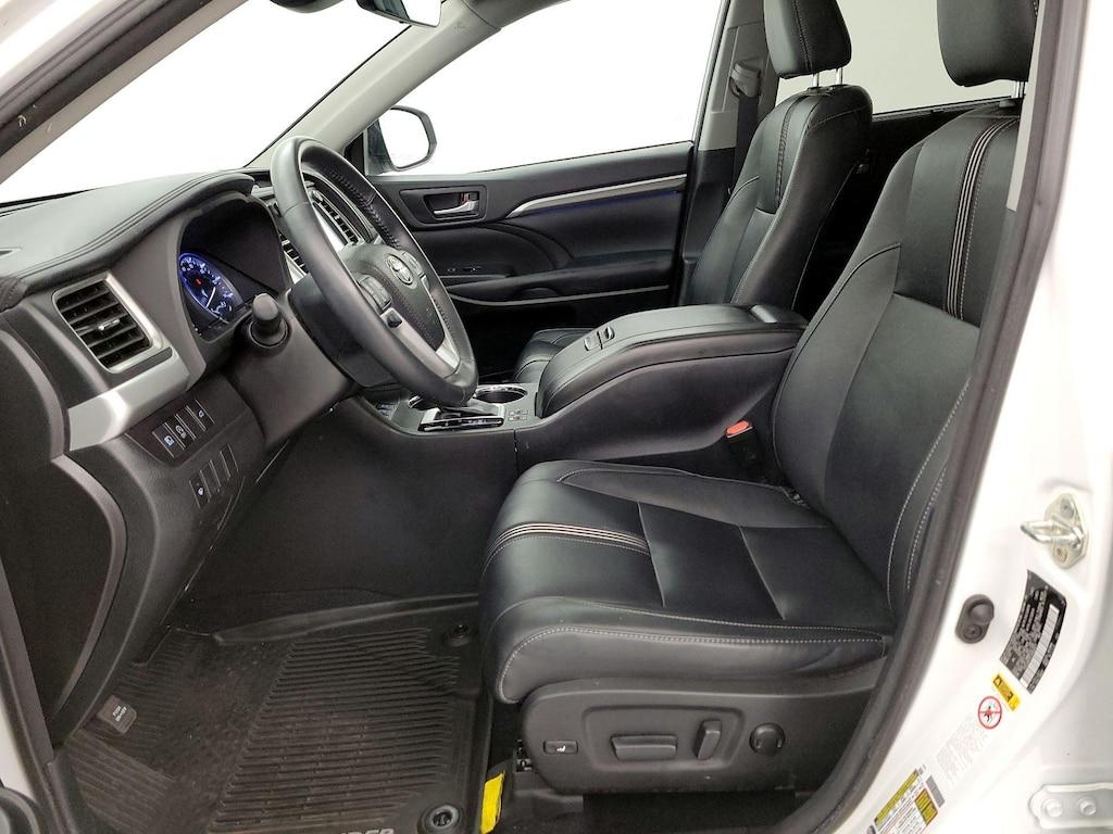 used 2018 Toyota Highlander car, priced at $32,998