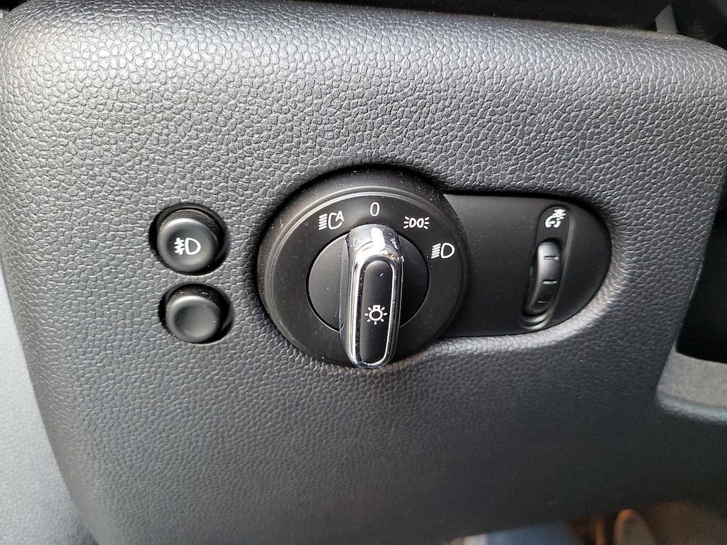 used 2021 MINI Hardtop car, priced at $19,998