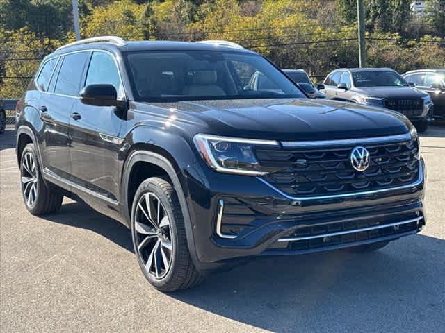 new 2025 Volkswagen Atlas car, priced at $54,796