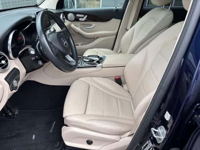 used 2018 Mercedes-Benz GLC 300 car