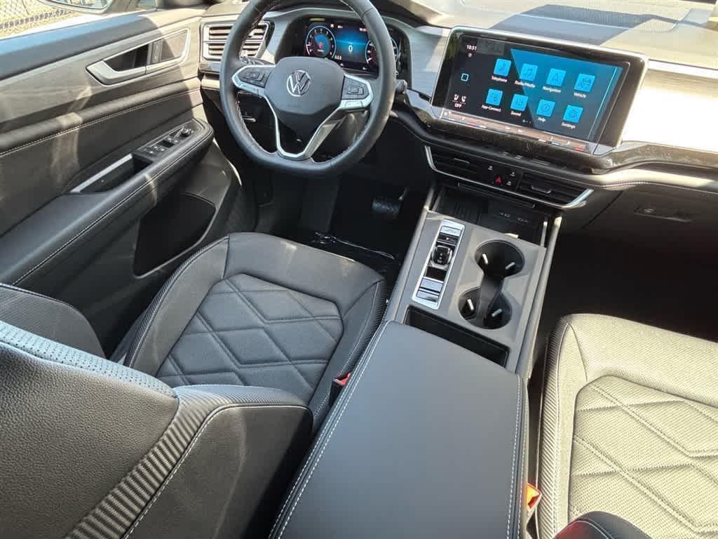 new 2025 Volkswagen Atlas Cross Sport car, priced at $40,606